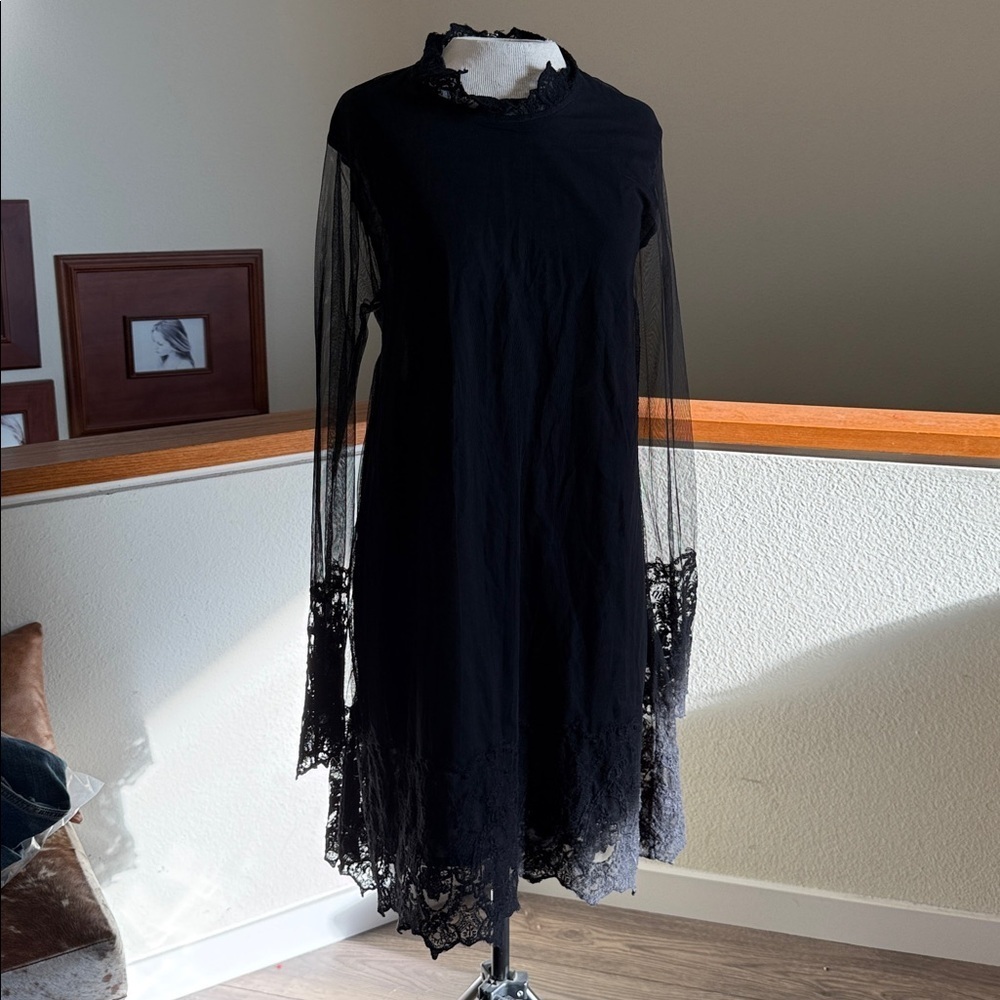 Black Lace Intimate Wear